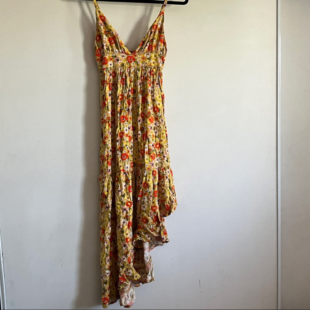 Arizona Jean Company Yellow Floral Backless Dress